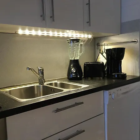 Huoneisto Aurora-center 1 *