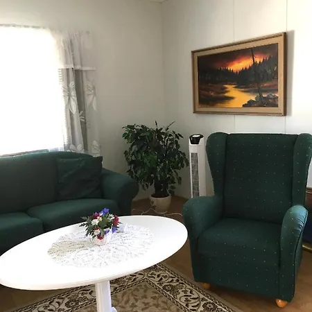 Appartement Aurora-center 1 *